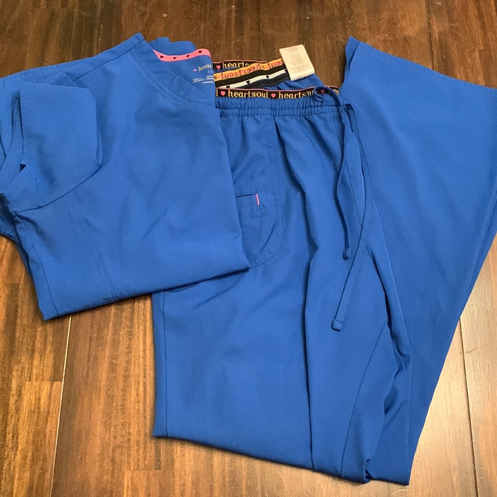HeartSoul Scrub Set